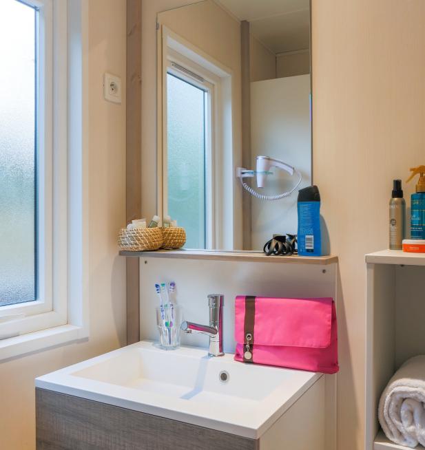 Cottage Prestige avec jacuzzi privatif camping Signol