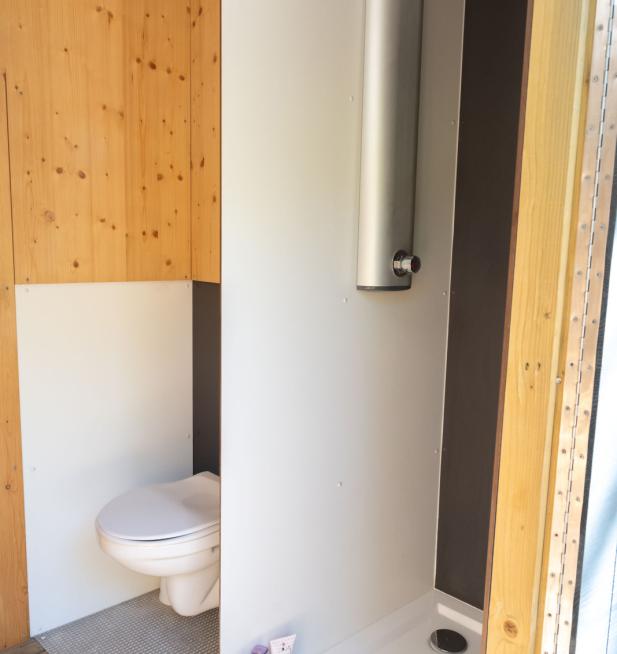 Sanitaires individuels camping La Mignardière
