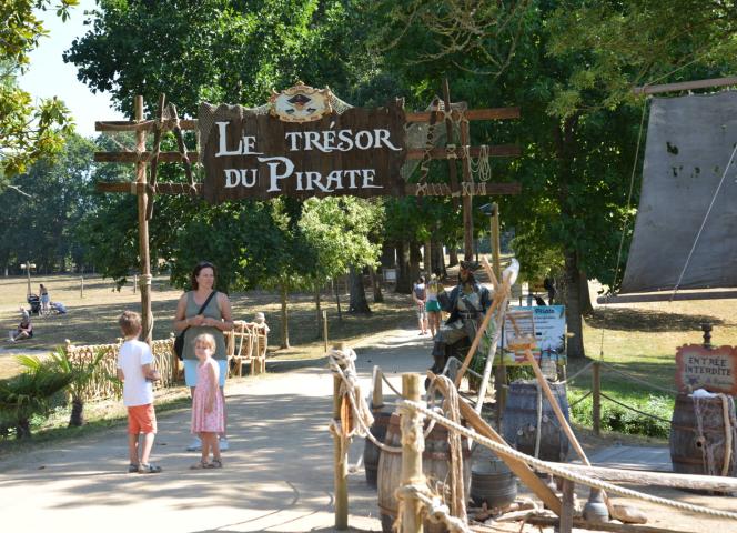 chateaux aventuriers proche le petit rocher