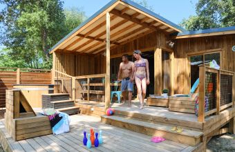 Lodge Prestige avec bain nordique privatif Camping Le Petit Rocher en Vendée