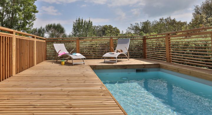 Taos Prestige avec piscine privative camping Les Peupliers à l'Ile de Ré