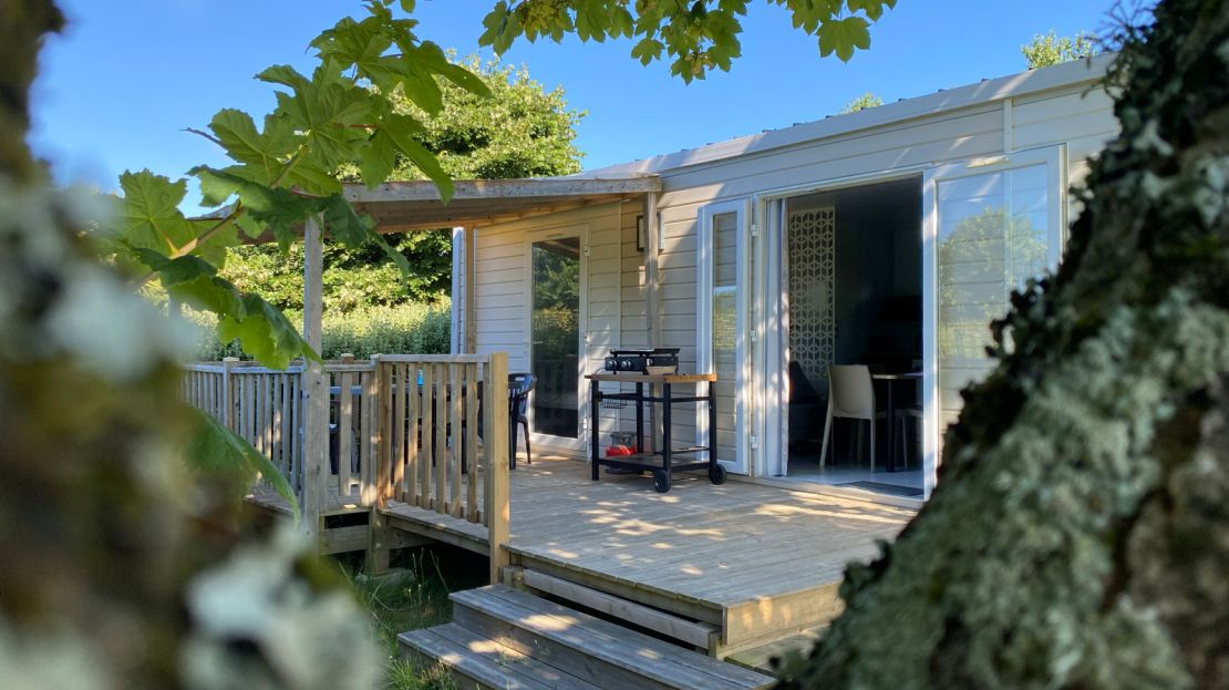 mobil-home-camping-la-corniche