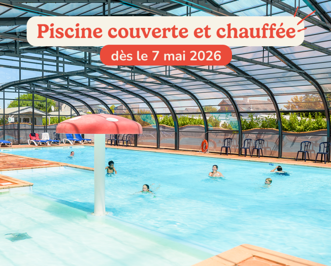 La piscine couverte et chauffée du camping La Corniche Finistère Sud