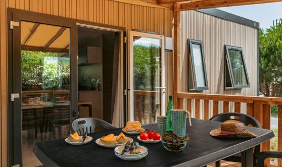 grande-capacite-table terrasse