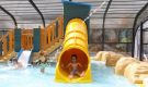 Aire de jeux aquatiques couverte et chauffée camping Le Petit Rocher