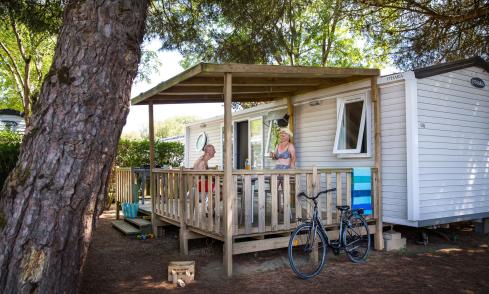 Mobil-home Famille Clim Éco camping Les Peupliers
